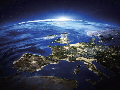 Fototapete Europa aus dem Weltraum