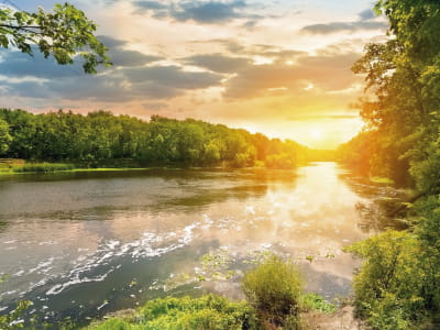 Fototapete Sonnenuntergang über dem Fluss