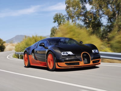 Fototapete Bugatti Veyron in Bewegung