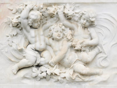 Fototapete Basrelief der kleinen Engel