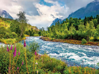Fototapete Rauer Fluss