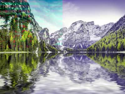 Fototapete Geheimnisvoller Bergsee