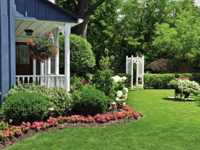 Fototapete Wunderschönes Gartengrundstück