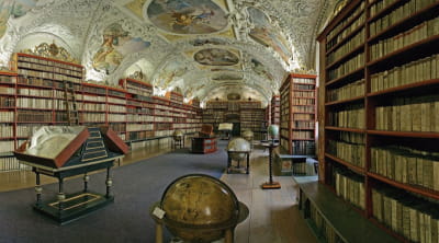 Fototapete Alte Bibliothek in Prag