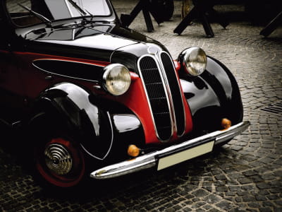 Fototapete Schwarzes Retro-Auto