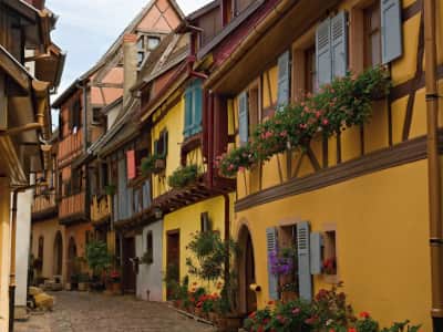 Fototapete Kleine Straße in Frankreich