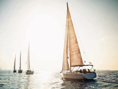 Fototapete Weißes Segelboot