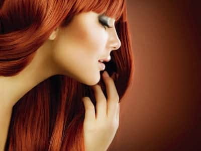 Fototapete Mädchen mit langen Haaren
