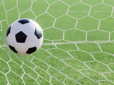 Fototapete Der Ball ist im Tor