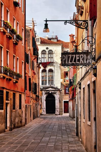 Fototapeta Alte Straße in Italien
