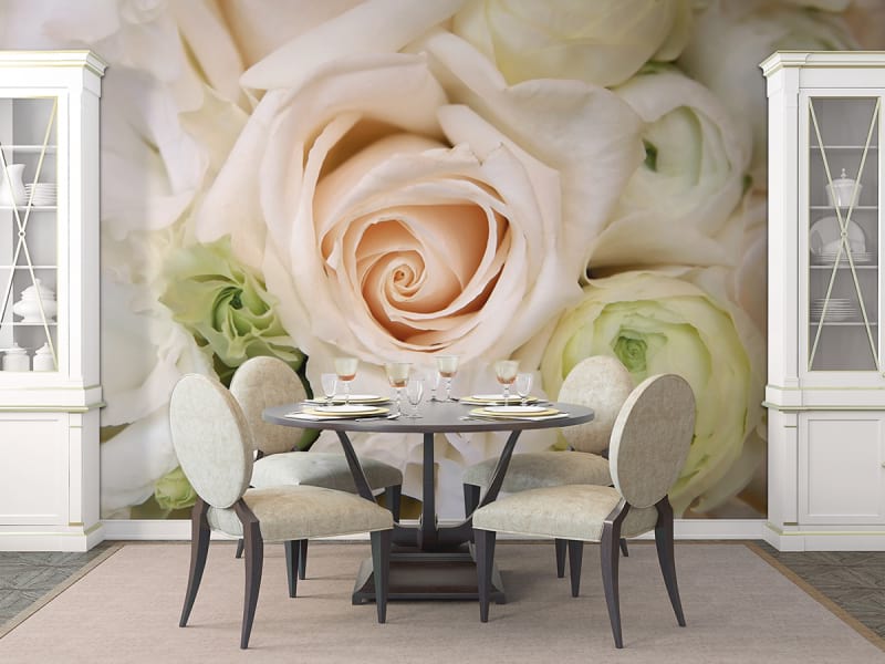 Fototapeta Cremefarbene Rosen we wnętrzu kuchni