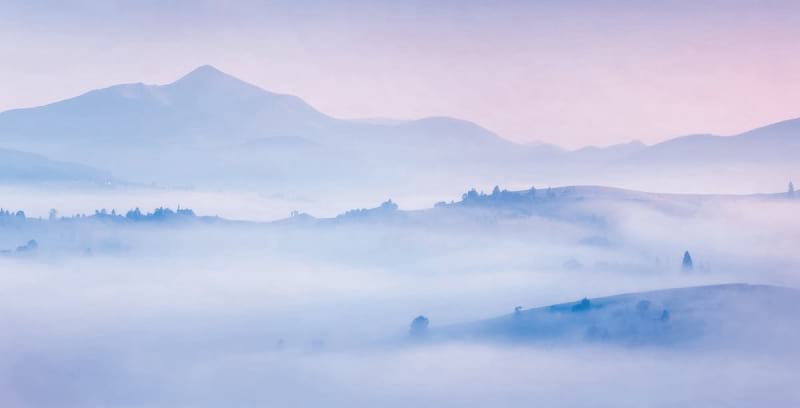 Fototapeta Berge im Nebel