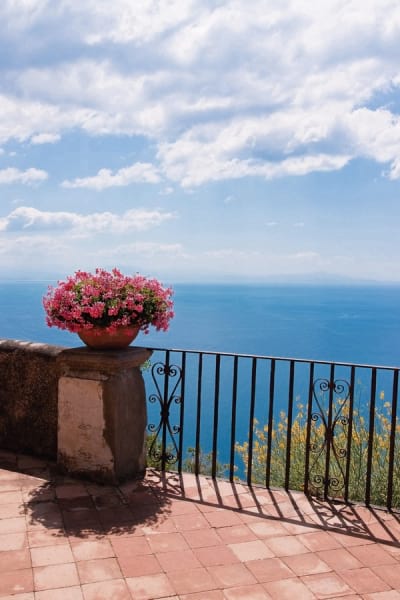 Fototapeta Terrasse über dem Meer