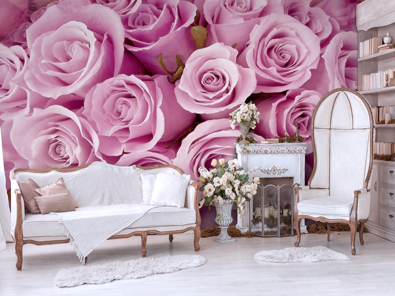 Fototapeta Strauß rosa Rosen we wnętrzu salonu