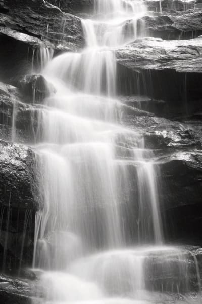 Fototapeta Schwarz-weißer Wasserfall