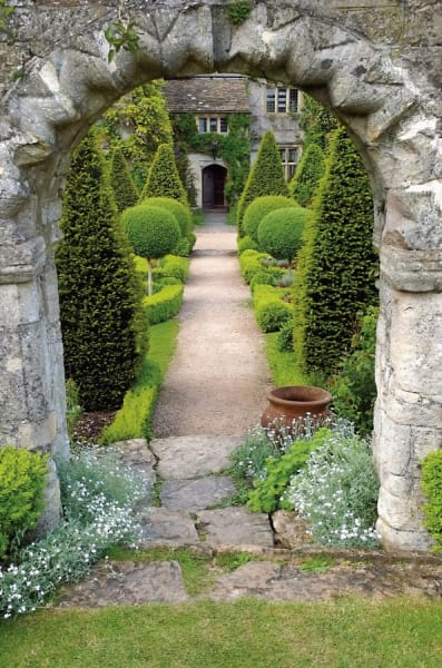 Fototapeta Steinbogen im Garten