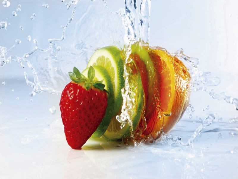 Fototapeta Erdbeeren und Früchte