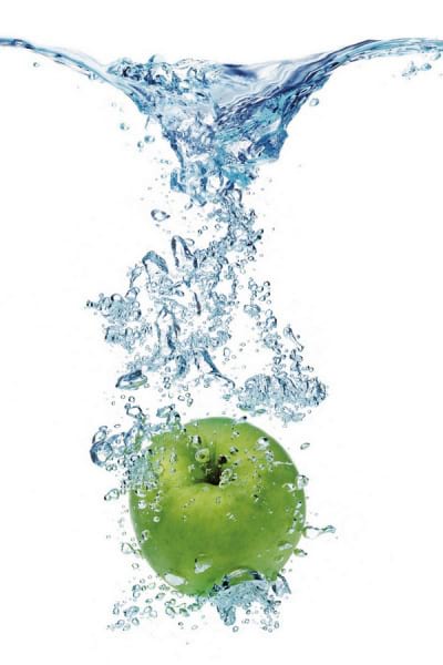 Fototapeta Apfel im Wasser