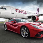 Miniatura fototapety Ferrari in der Nähe des Flugzeugs