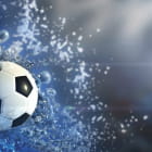 Miniatura fototapety Ball und Wasserspritzer