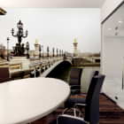 Miniatura fototapety Brücke mit Laternen in Paris we wnętrzu biura