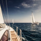 Miniatura fototapety Weiße Yachten