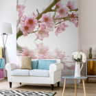 Miniatura fototapety Sakura über Wasser we wnętrzu salonu