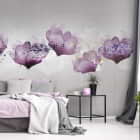 Miniatura fototapety Leuchtend violette Blüten we wnętrzu sypialni
