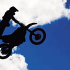 Miniatura fototapety Motorradfahrer springt