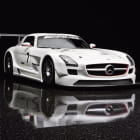 Miniatura fototapety Weißer Mercedes