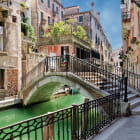 Miniatura fototapety Ruhige Straße in Venedig